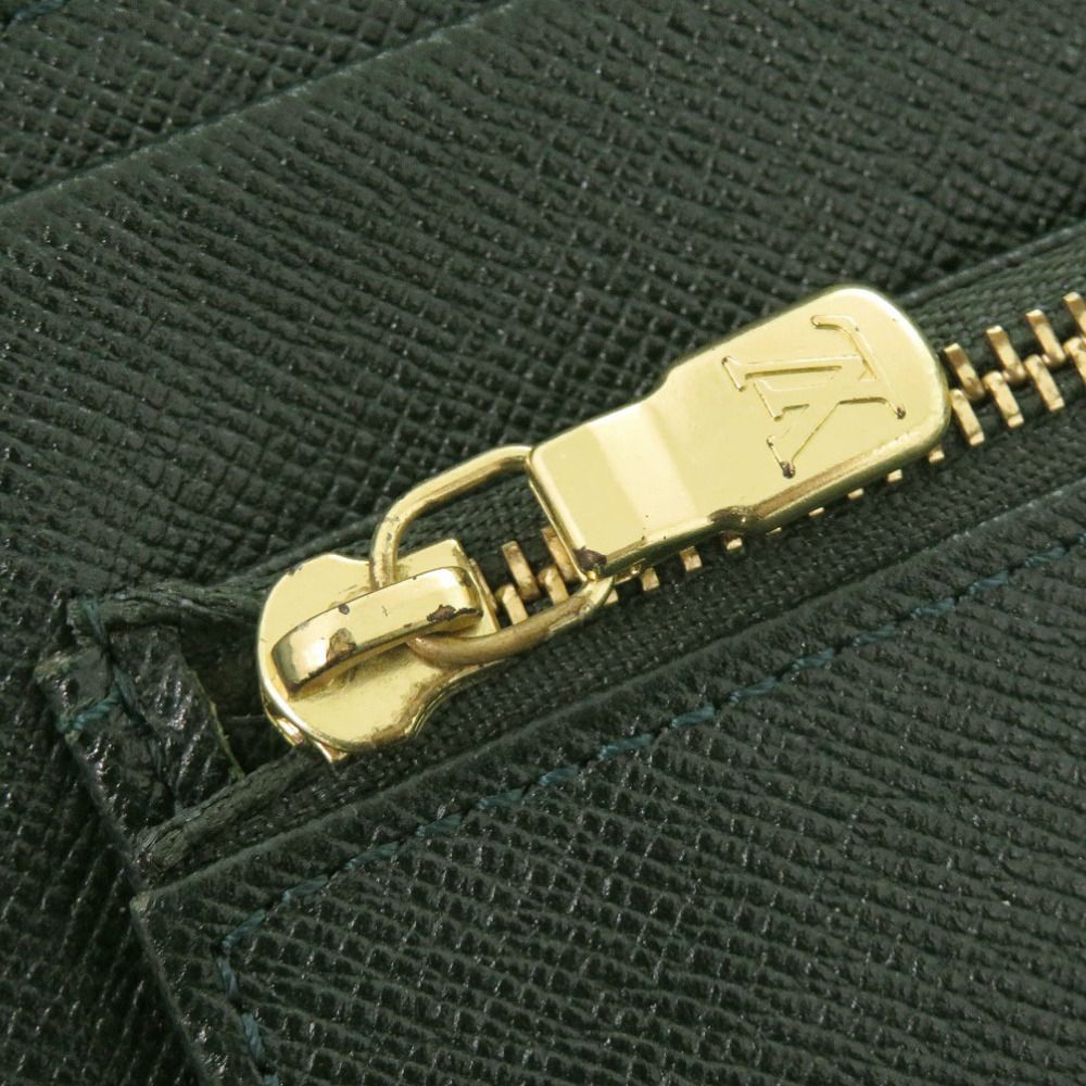 Louis Vuitton Organizer Athlete Taiga Epi Sear Wallet Green — view 8