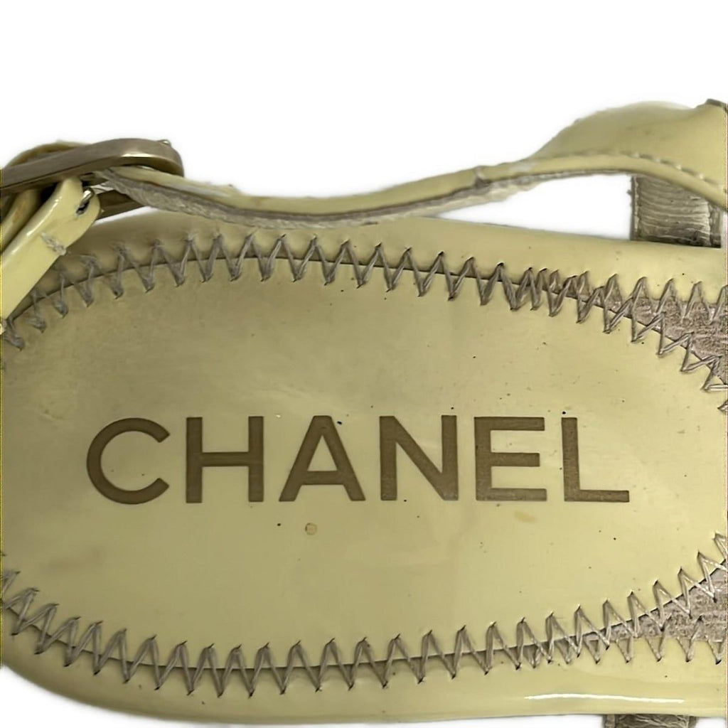 Chanel Sandals 36.5 C Ivory CC Logo Leather — view 5