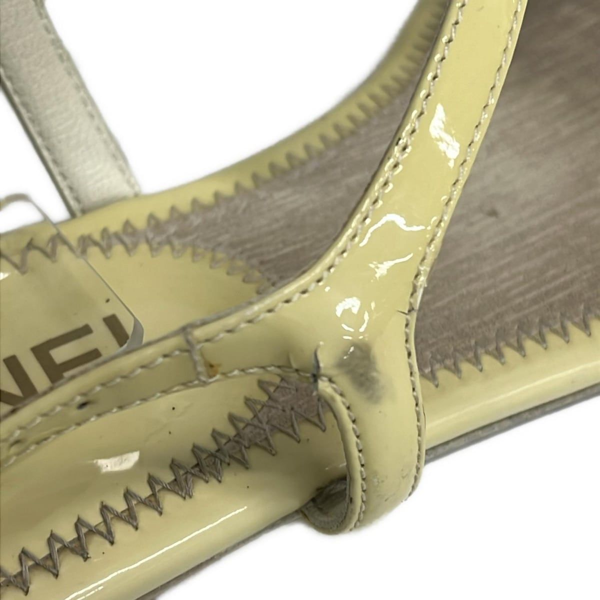 Chanel Sandals 36.5 C Ivory CC Logo Leather — view 7