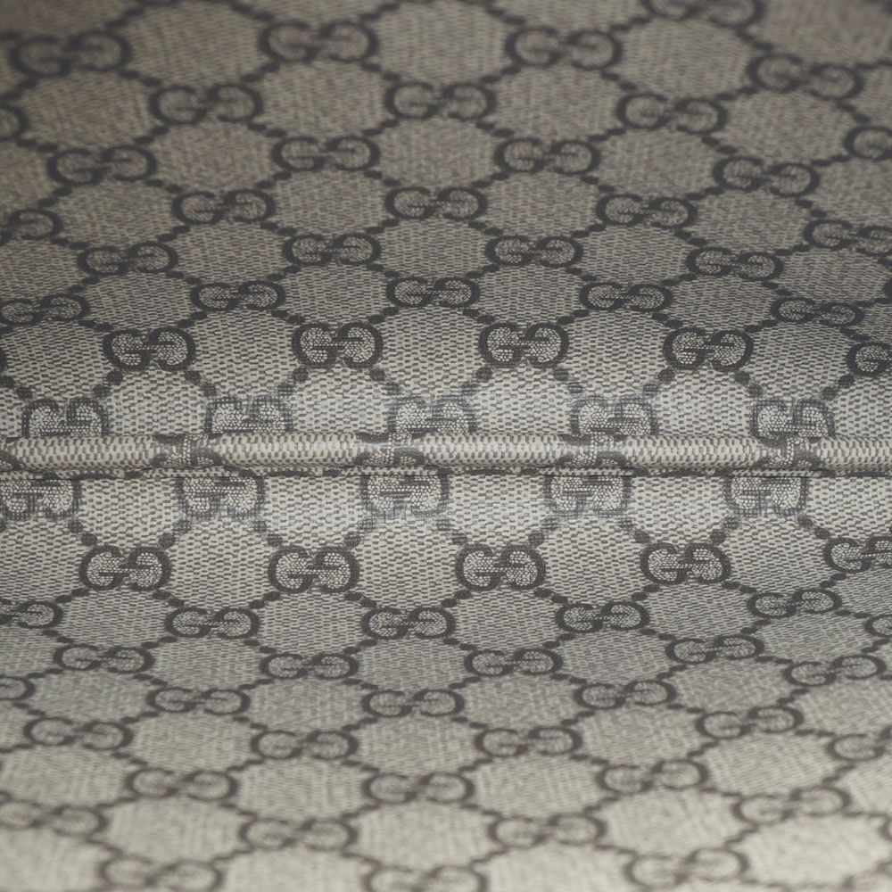 Gucci Clutch Logo Beige Handbag Wrist Strap Pouch Brown Silver — view 5