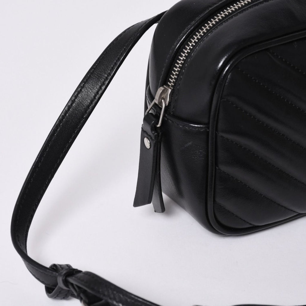Saint Laurent Shoulder Bag V-stitch Fringe YSL Logo Black Calfskin — view 4