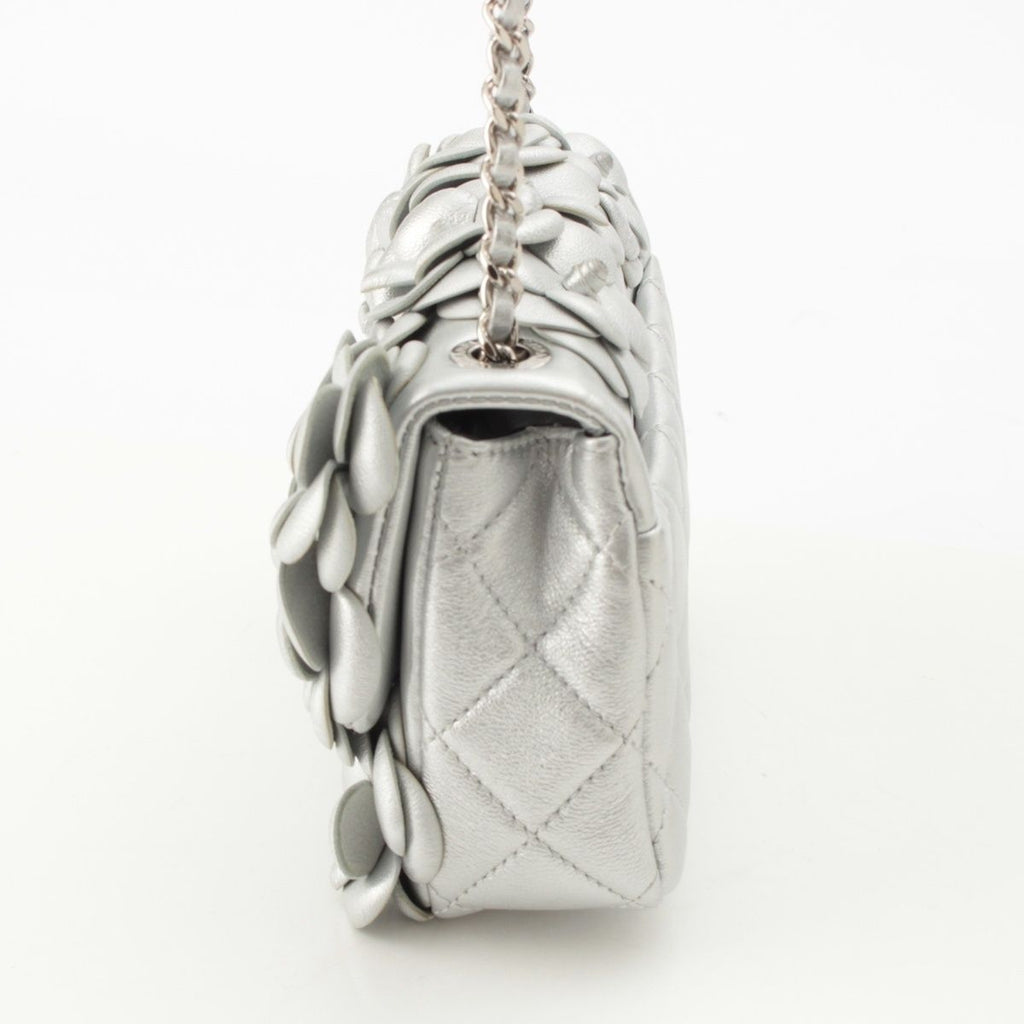 Chanel Quilted 20 Camellia Lambskin Chain Shoulder Bag CC Logo Silver — view 3