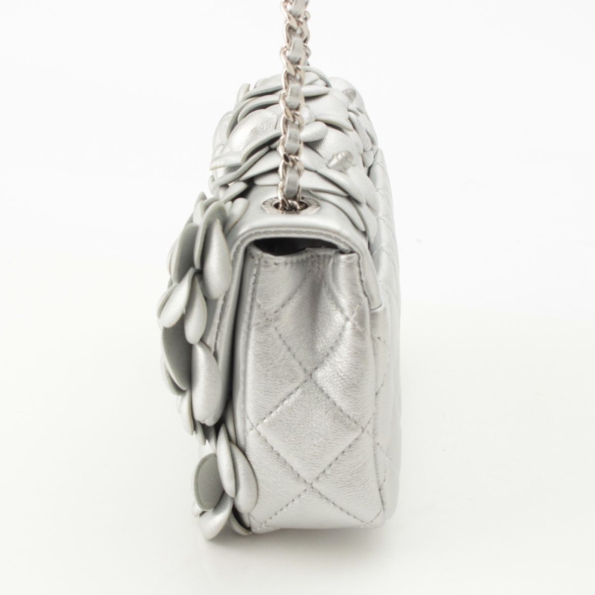 Chanel Quilted 20 Camellia Lambskin Chain Shoulder Bag CC Logo Silver — view 3