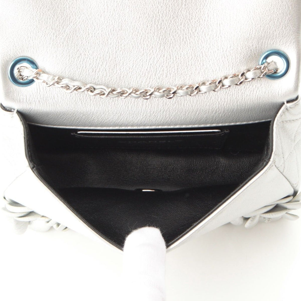 Chanel Quilted 20 Camellia Lambskin Chain Shoulder Bag CC Logo Silver — view 6