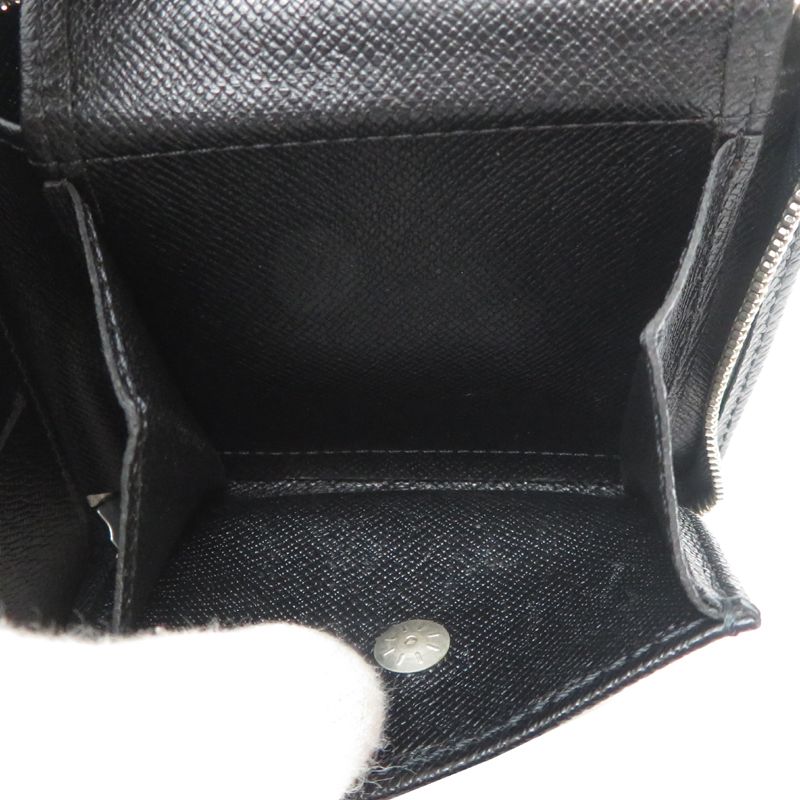 Louis Vuitton Bifold Wallet — view 7