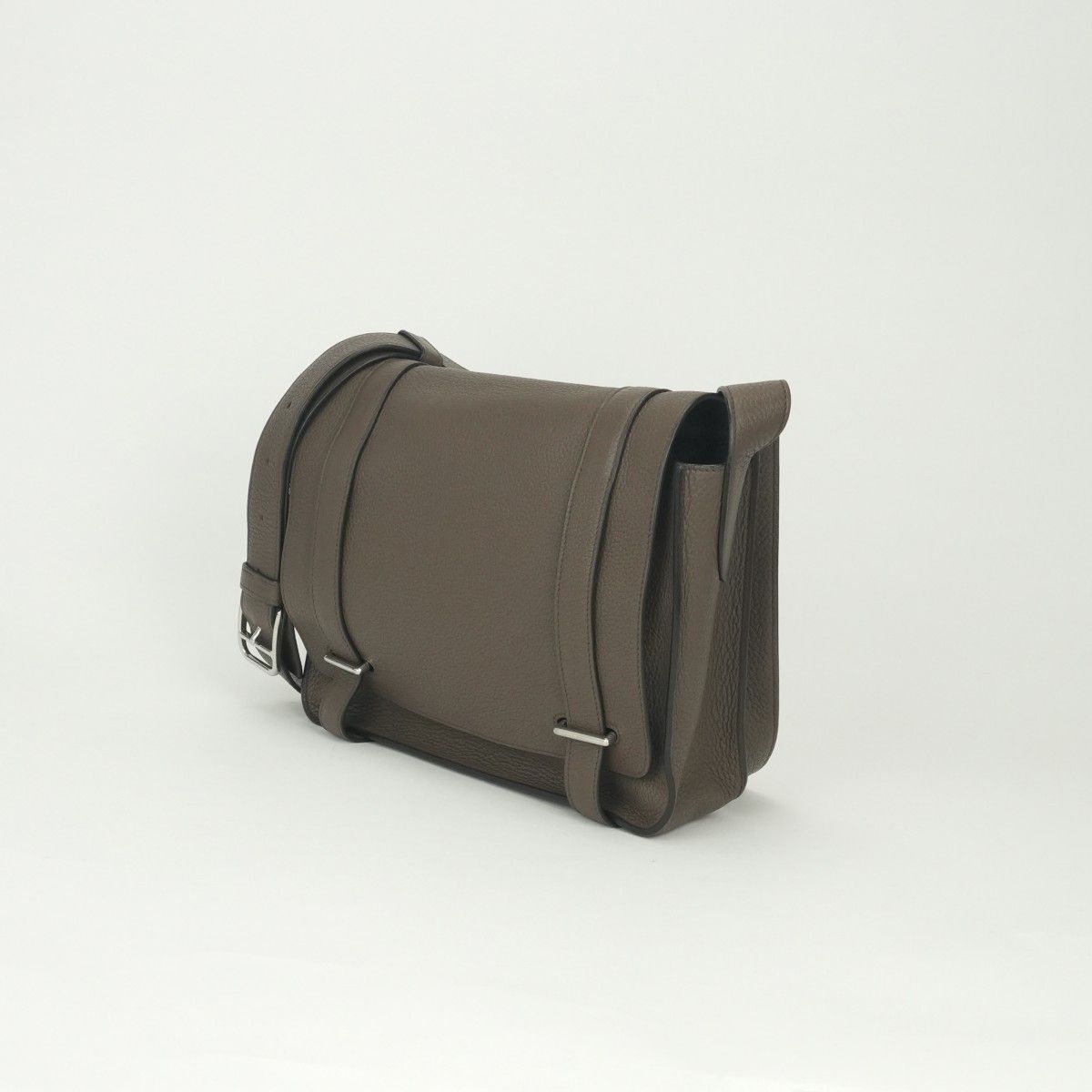 Hermes Steve Caporal 28 Shoulder Bag Taurillon Clemence Taupe Gray Silver — view 2