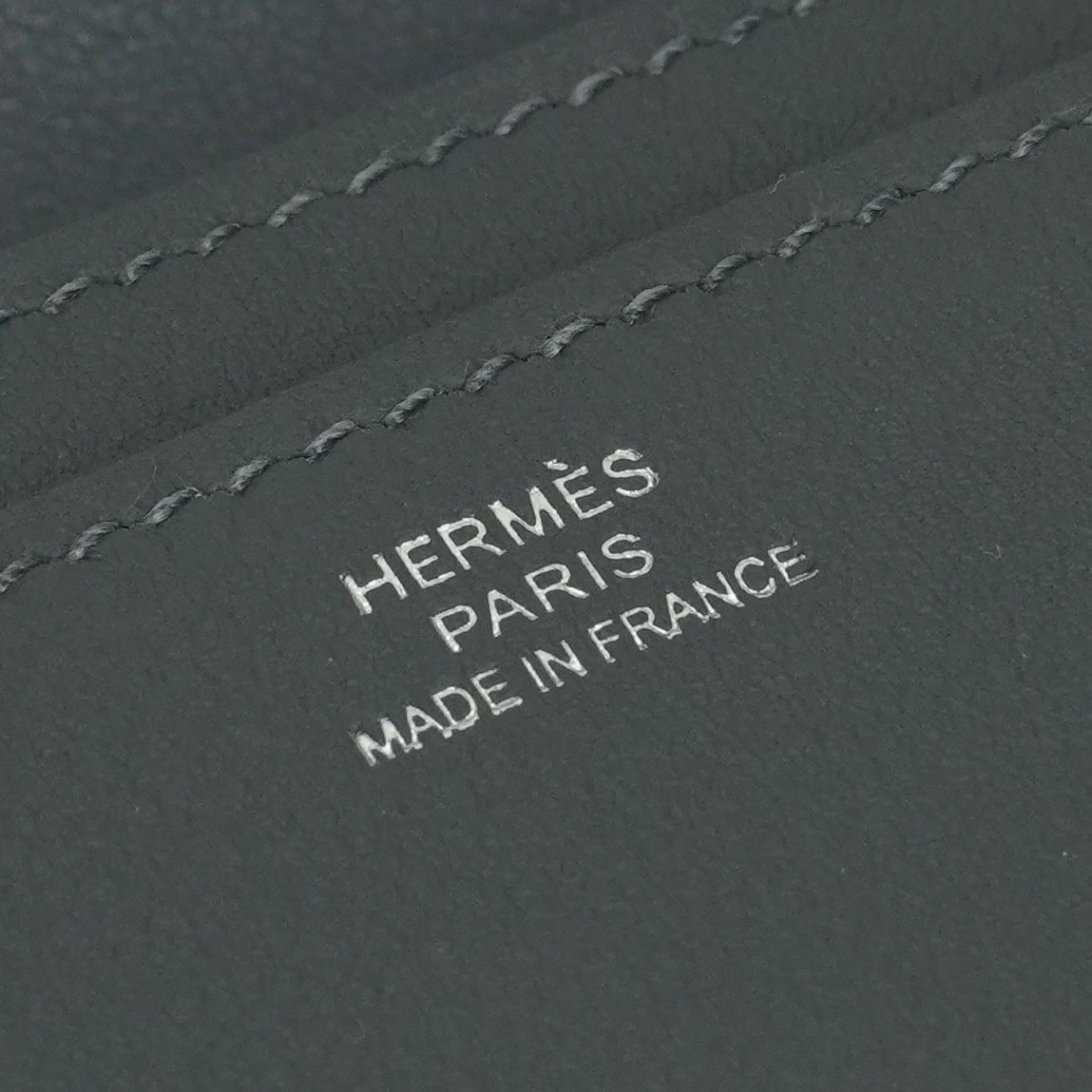Hermes Knap Card Case Swift Graphite Gray Silver — view 7