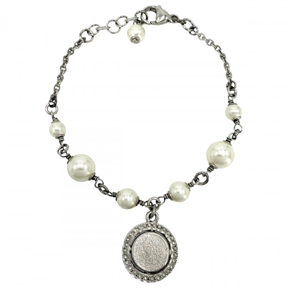 Chanel Bracelet CC Logo Adjustable Star with Faux Pearl Rhinestone Silver White — view 2