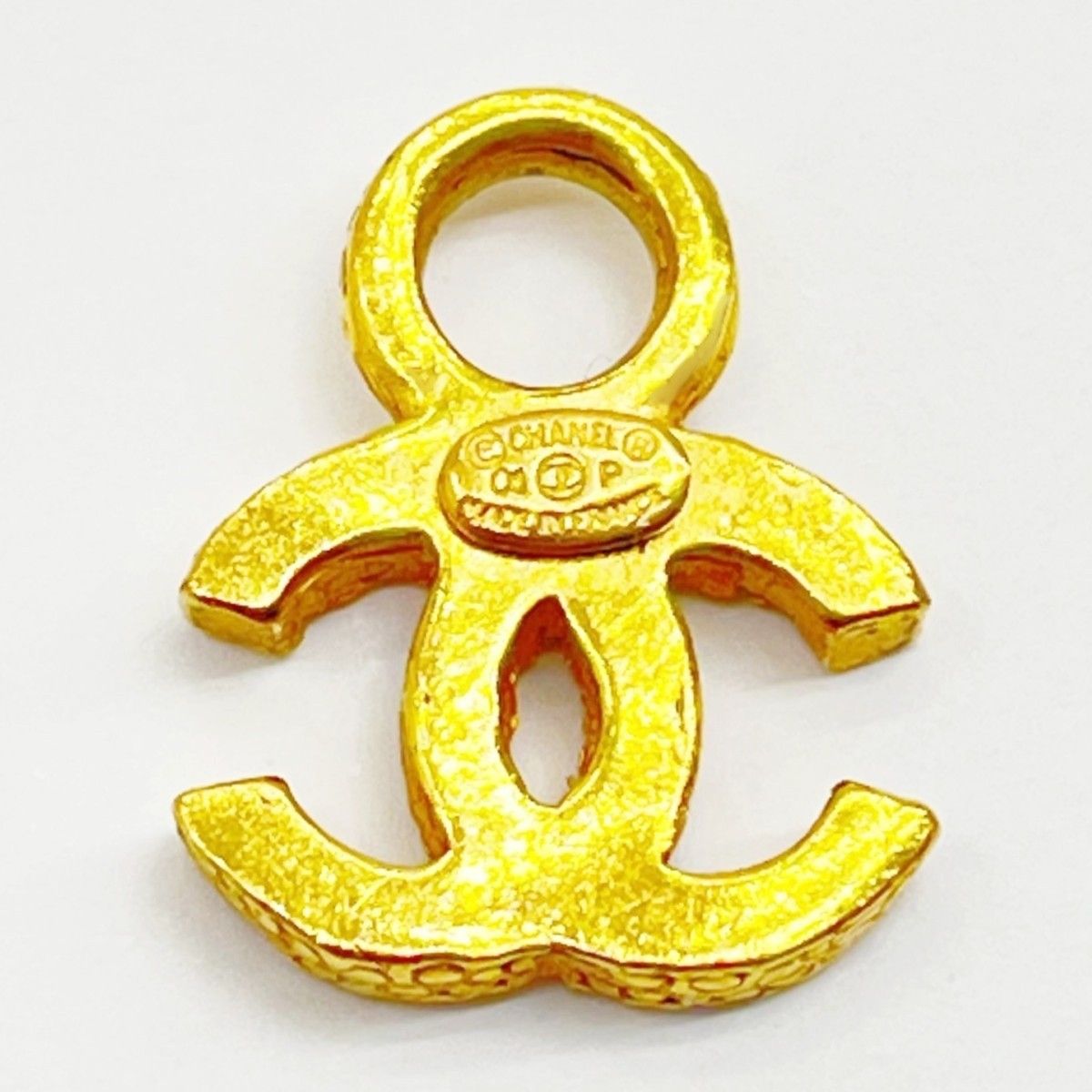 Chanel CC Logo Pen Top Set of 2 Gold — view 3