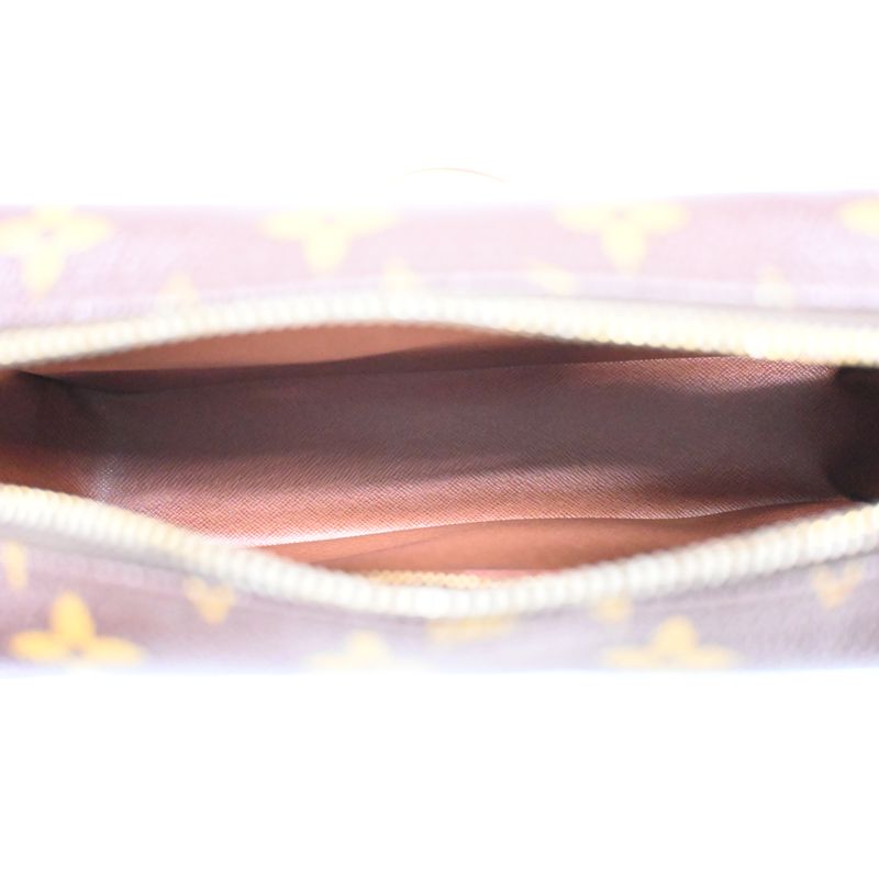 Louis Vuitton Shoulder Bag — view 6
