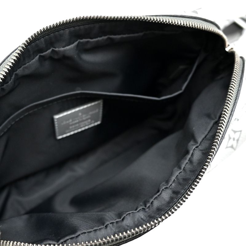 Louis Vuitton Shoulder Bag — view 6