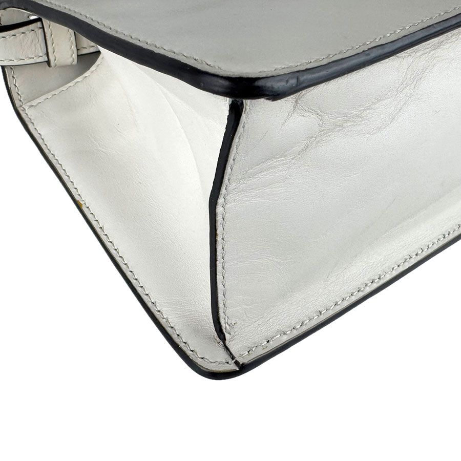 Gucci Shoulder Bag Sylvie — view 8