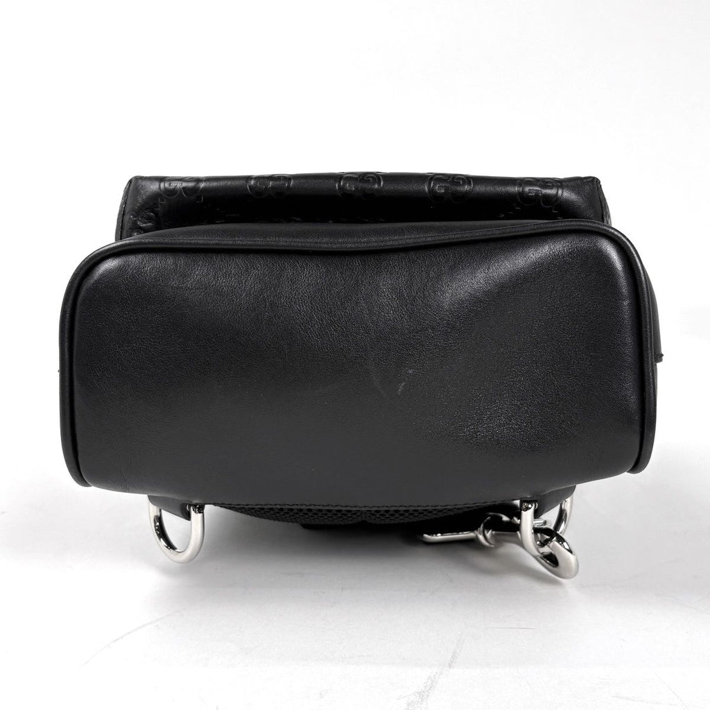Gucci Guccissima Shoulder Bag Leather Black — view 3