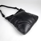 Bottega Veneta Intrecciato Scorpito Shoulder Bag Leather Black — view 2