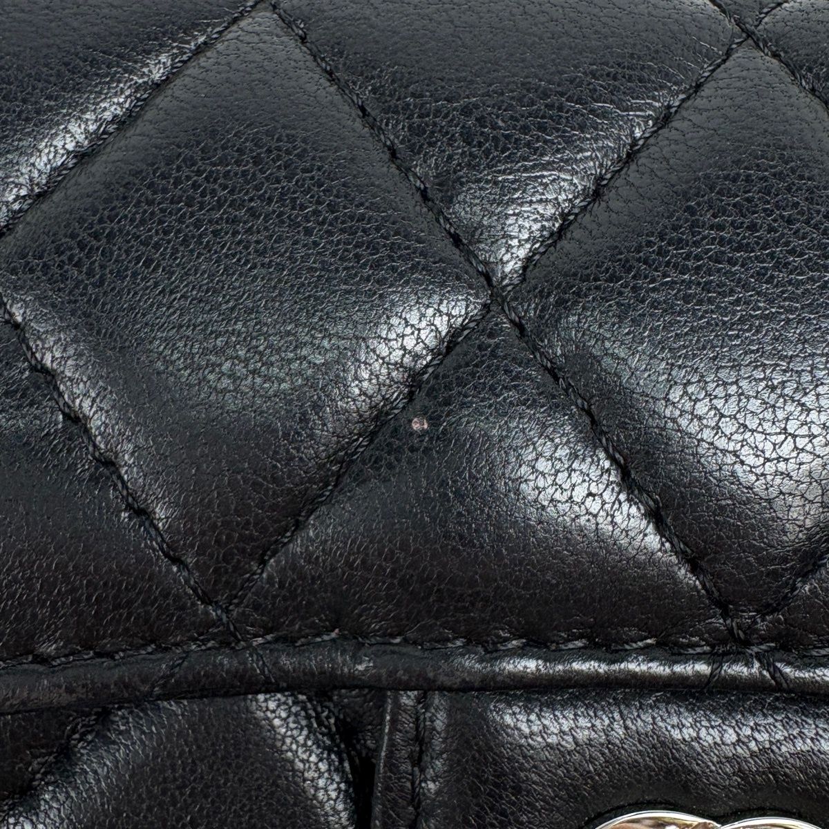Chanel CC Logo Card Case Quilted Leather Black — view 4