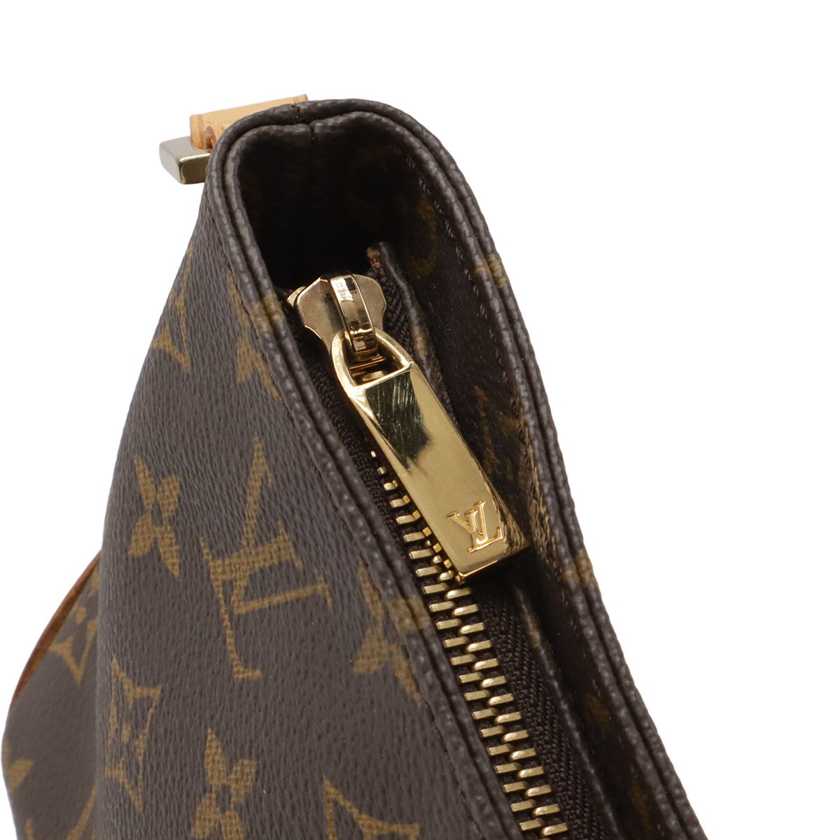 Louis Vuitton Monogram Trotteur Shoulder Bag Pochette — view 4