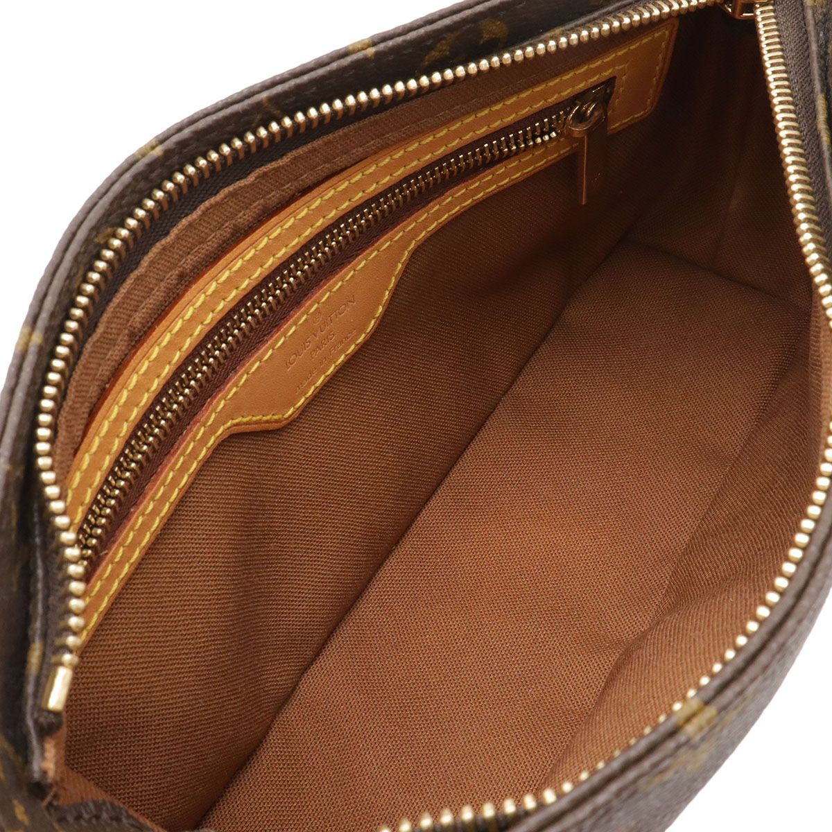 Louis Vuitton Monogram Trotteur Shoulder Bag Pochette — view 7