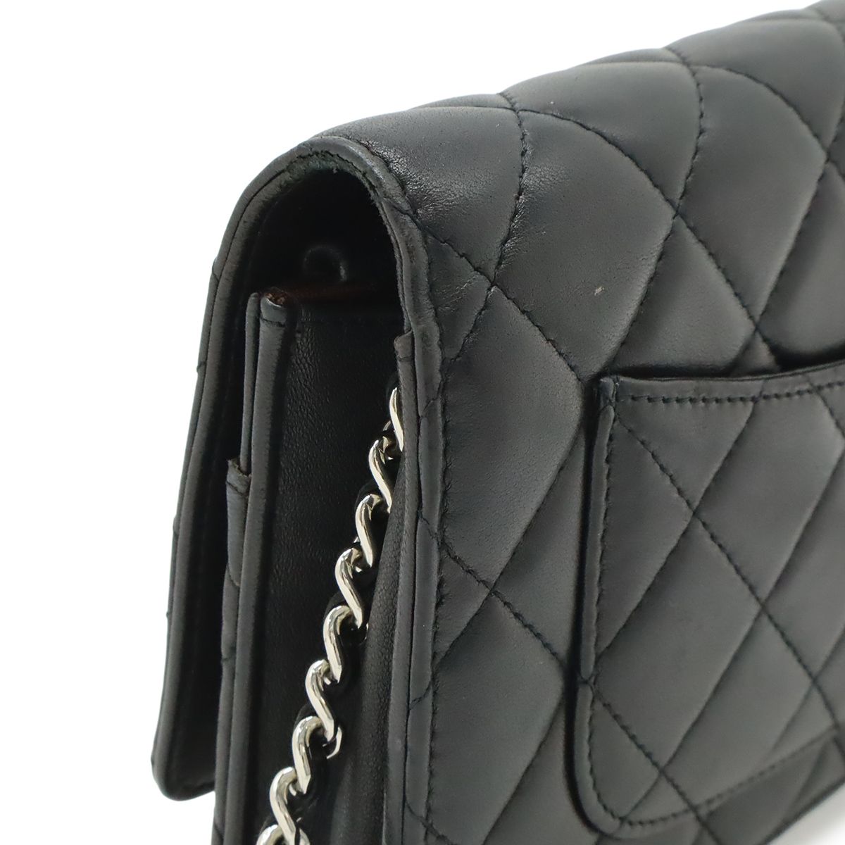 Chanel Quilted Chain Wallet Shoulder Bag Pochette Lambskin Leather Black Silver — view 4
