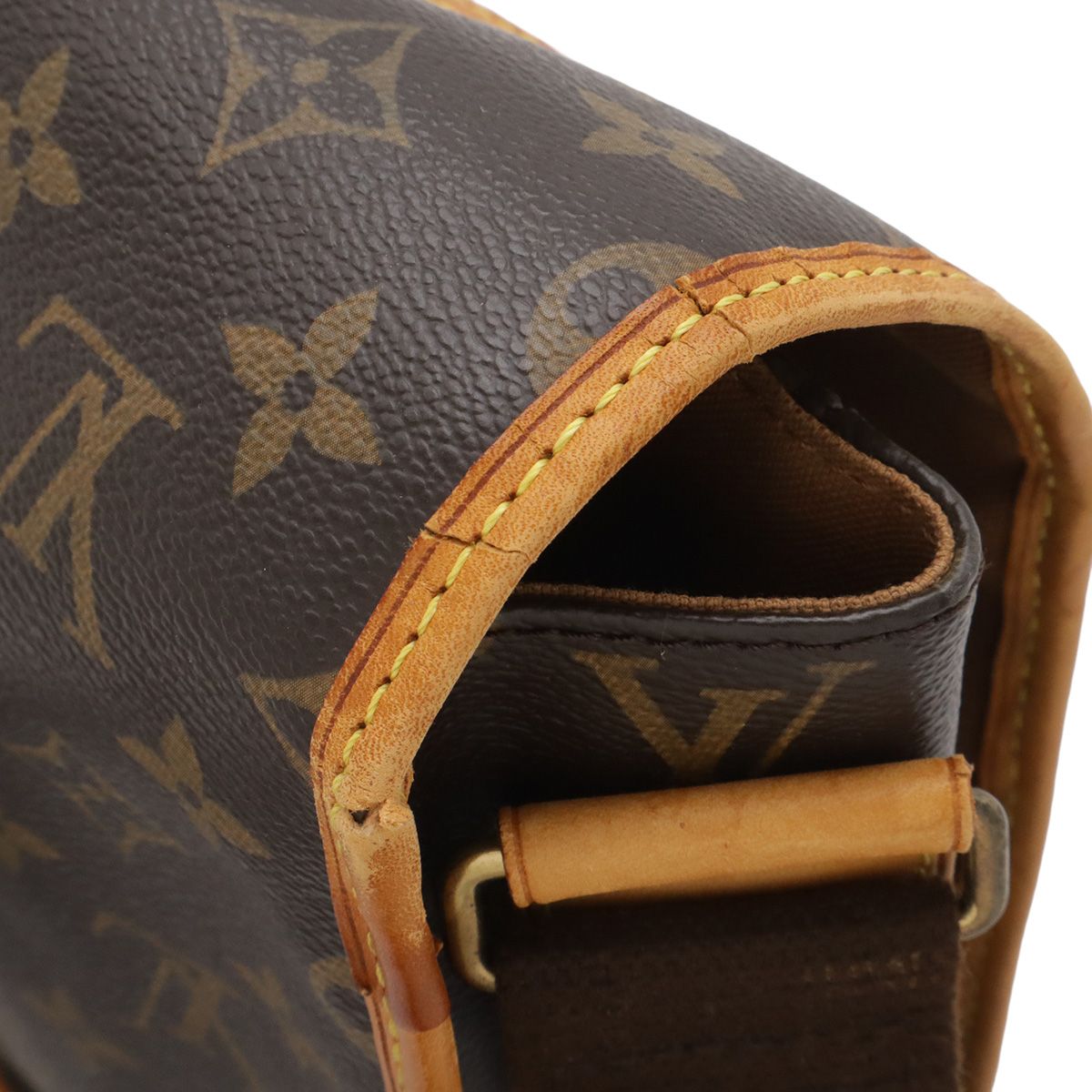 Louis Vuitton Monogram Messenger Bosphore PM Bag — view 4