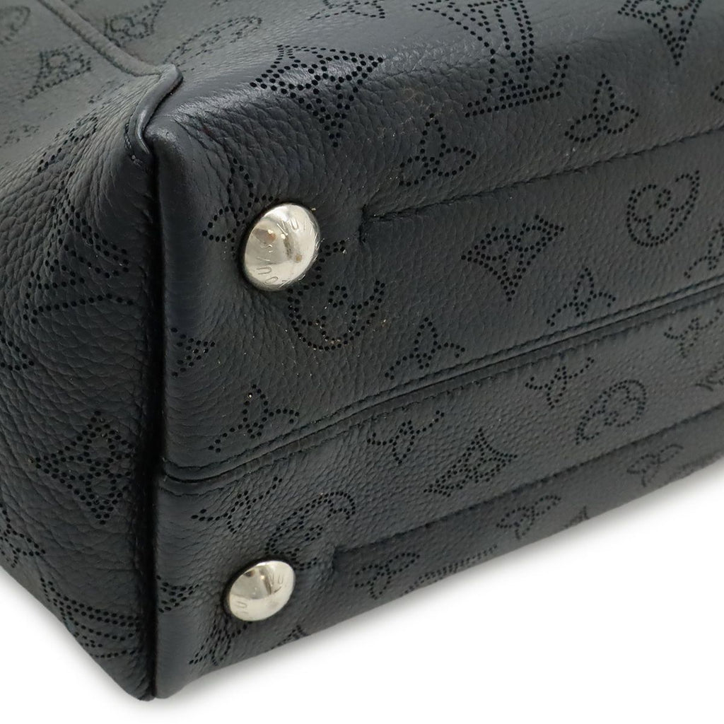 Louis Vuitton Monogram Mahina Hina PM 2-Way Shoulder Bag Leather Noir Black — view 3