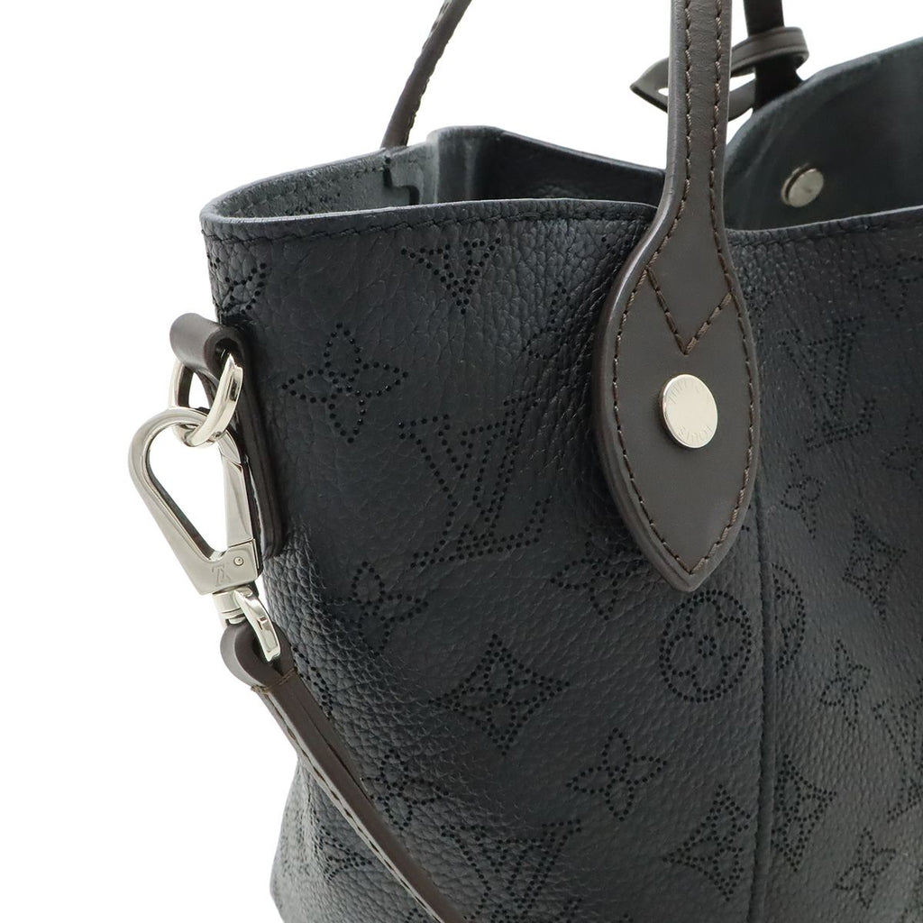 Louis Vuitton Monogram Mahina Hina PM 2-Way Shoulder Bag Leather Noir Black — view 4