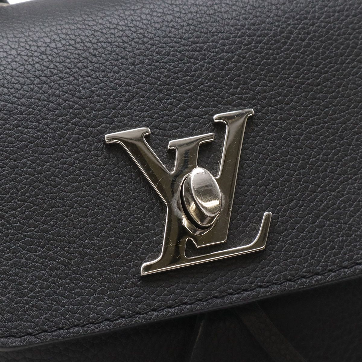 Louis Vuitton Lockme Backpack Mini Sac Shoulder Bag 3way Noir Black — view 4