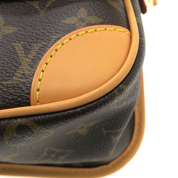 Louis Vuitton Monogram Diane Messenger Bag — view 4