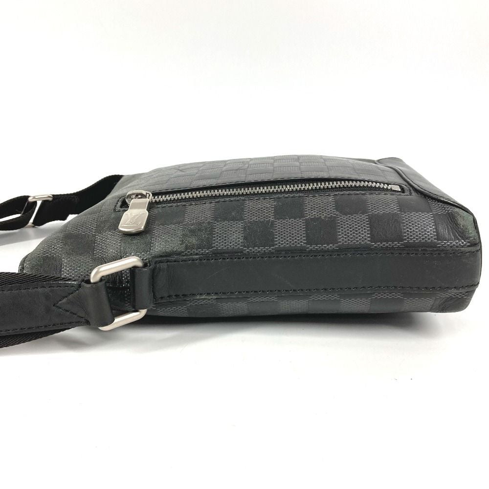 Louis Vuitton Shoulder Bag Discovery Messenger Damier Infini Leather Onyx Black — view 4