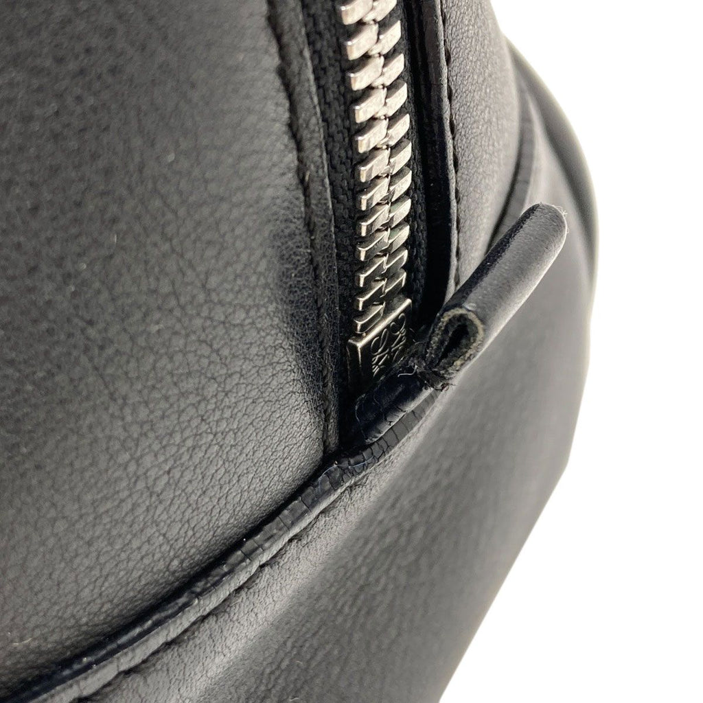 Loewe Amazona 2-Way Handbag Calf — view 9