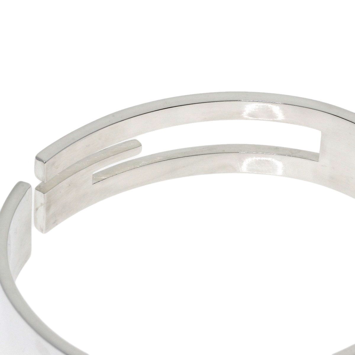 Gucci Cutout Glogo Bangle Bracelet — view 4