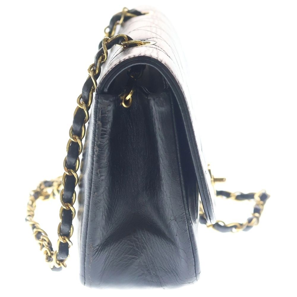 Chanel Diana 22 Chain Shoulder Bag Lambskin Black Gold — view 3