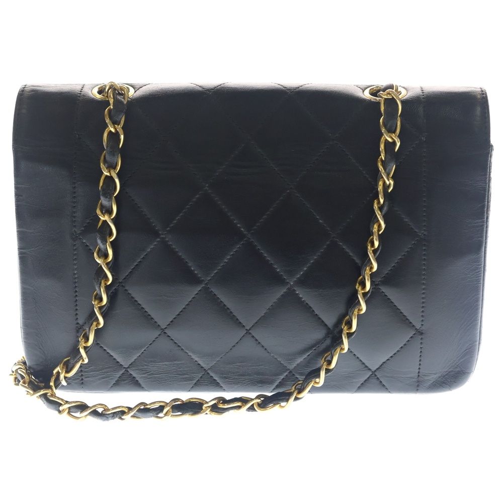 Chanel Diana 22 Chain Shoulder Bag Lambskin Black Gold — view 2