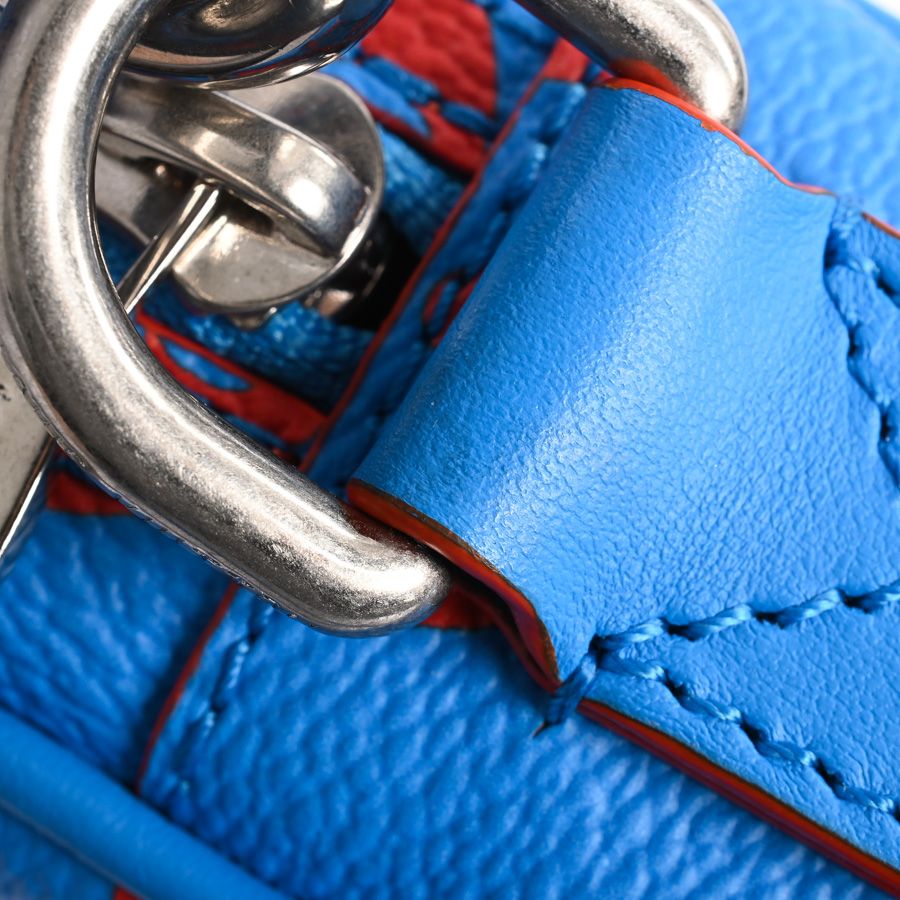 Louis Vuitton Shoulder Bag Danube — view 8