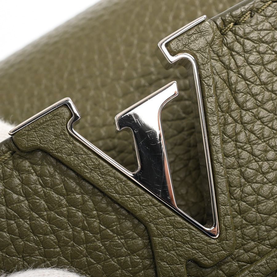 Louis Vuitton Handbag Capucines BB — view 9