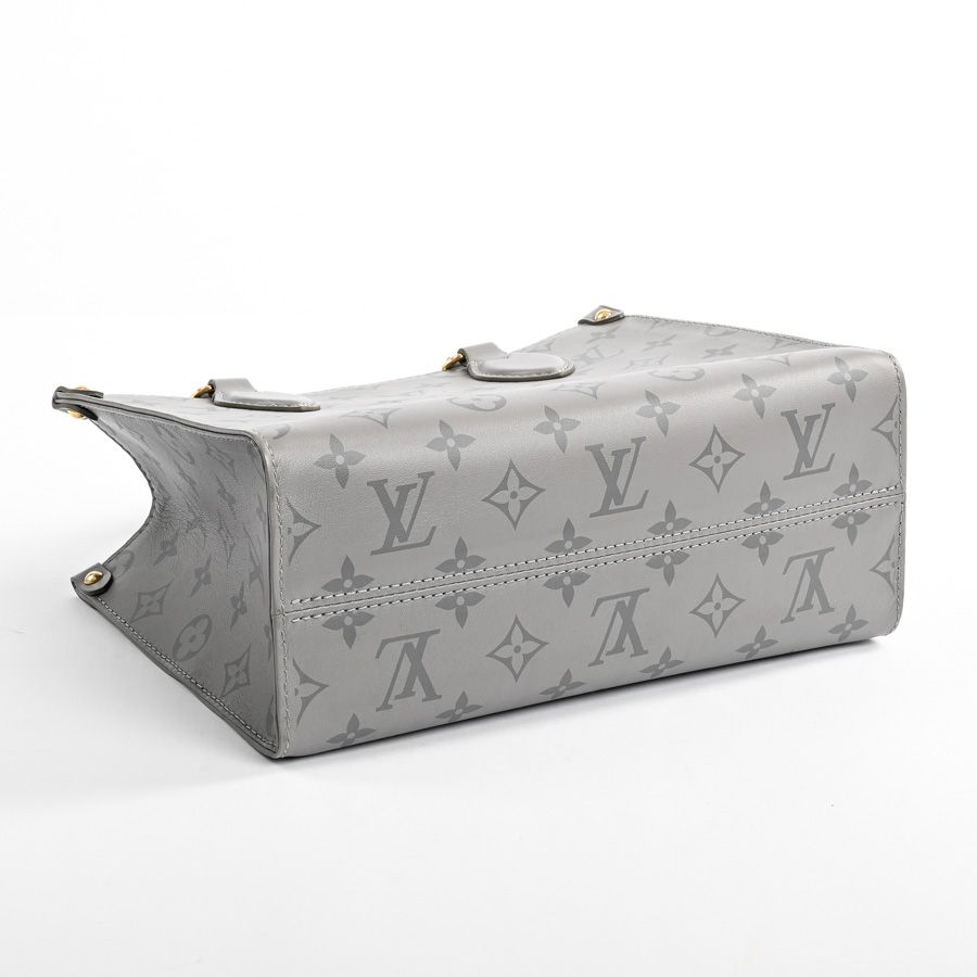 Louis Vuitton Handbag On The Go PM — view 5