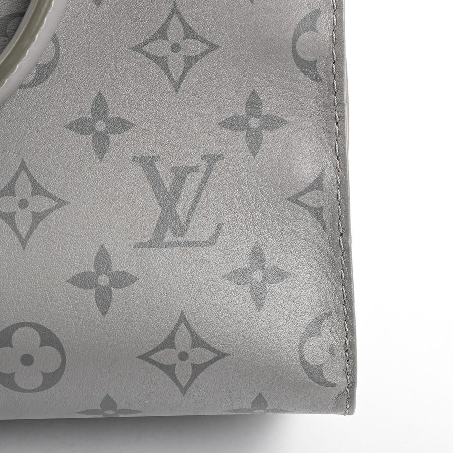 Louis Vuitton Handbag On The Go PM — view 7