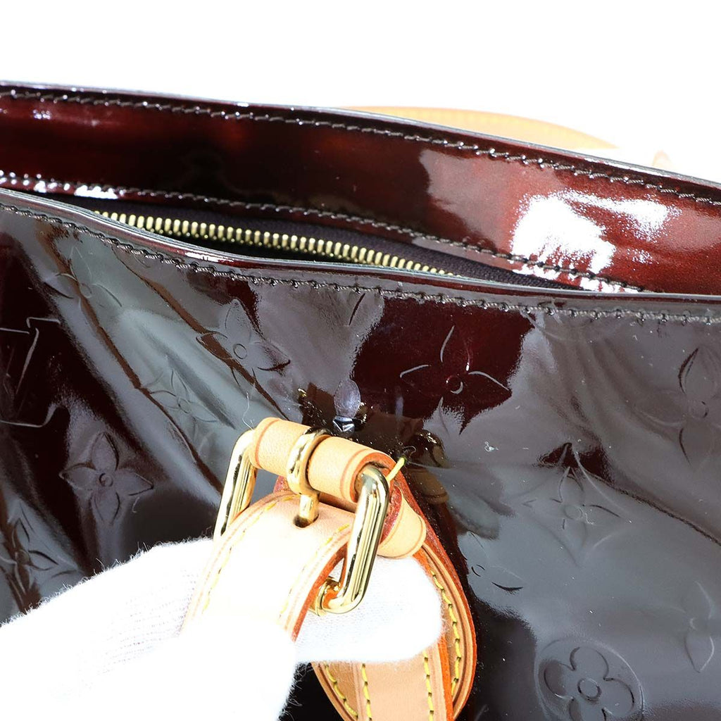 Louis Vuitton Monogram Vernis Brentwood Tote Leather Amarante — view 9