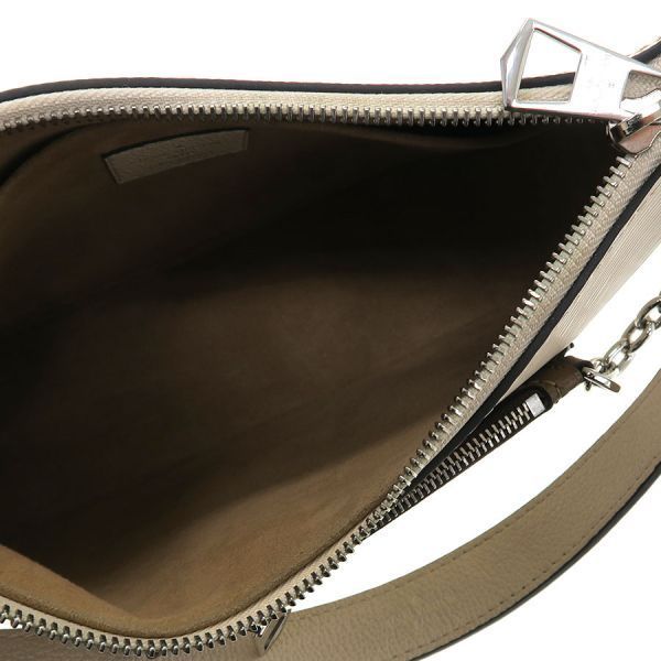 Louis Vuitton Epi Marelle Messenger Bag — view 2