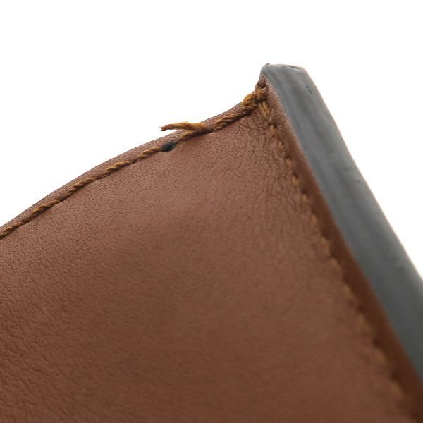 Louis Vuitton Taurillon Bumbag de Fine Belt Bag — view 8