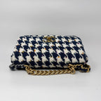 Chanel Shoulder Bag Tweed CC Logo Turnlock Gold — view 5