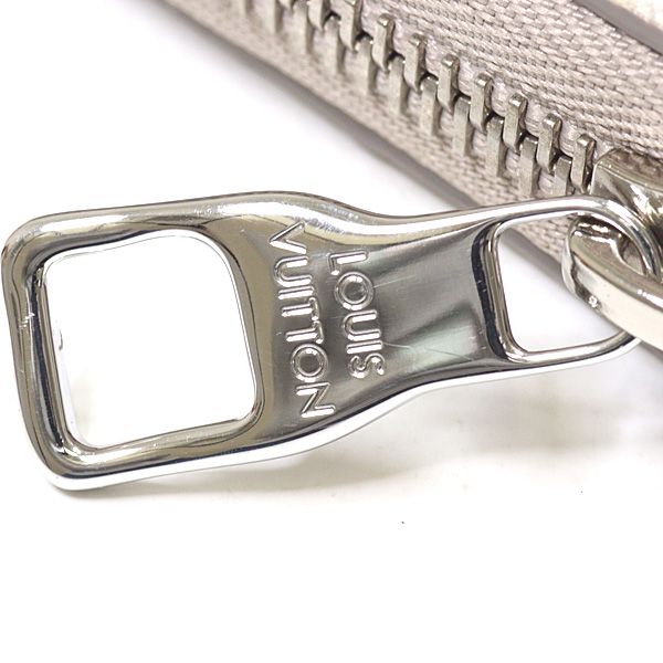 Louis Vuitton Taurillon Climbing Zippy Wallet Vertical Chalk White — view 4