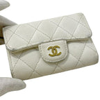 Chanel 4 Key Case White Quilted Leather Key Holder — view 9