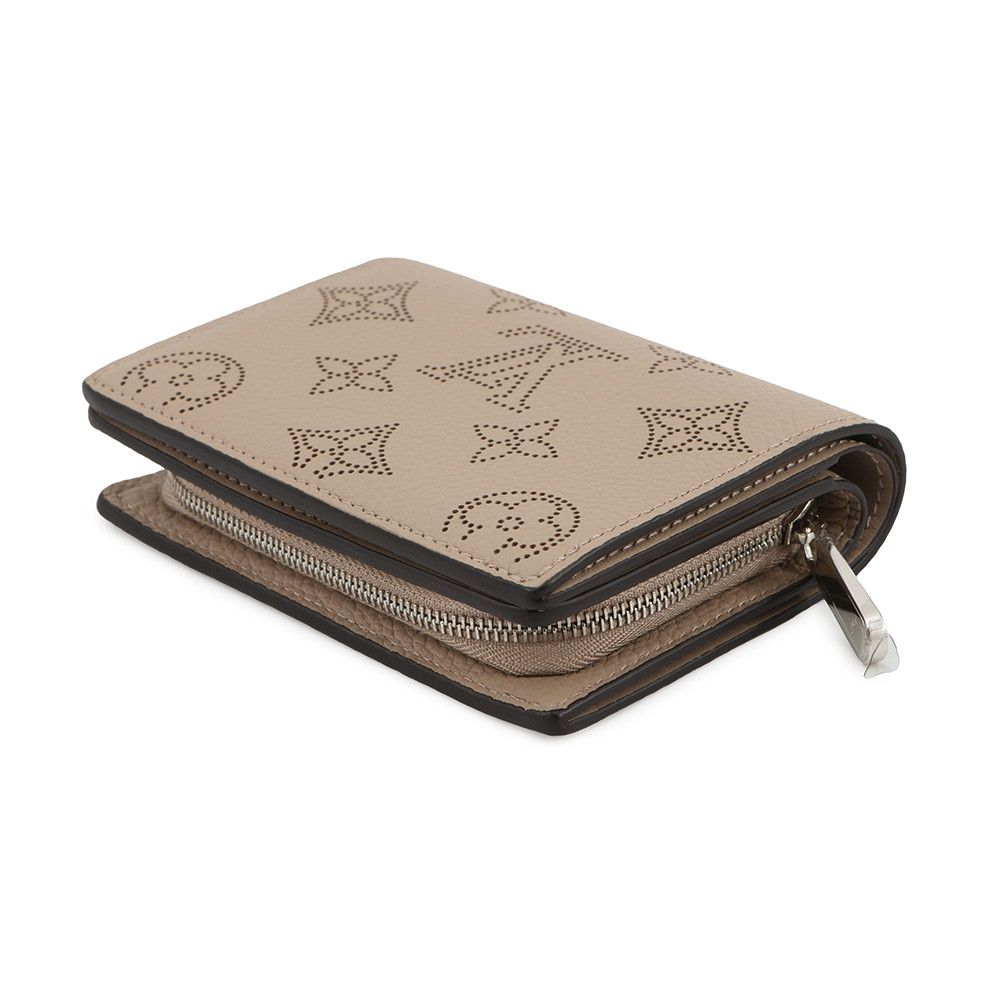 Louis Vuitton Bifold Wallet Monogram Mahina Portefeuille Ku — view 2