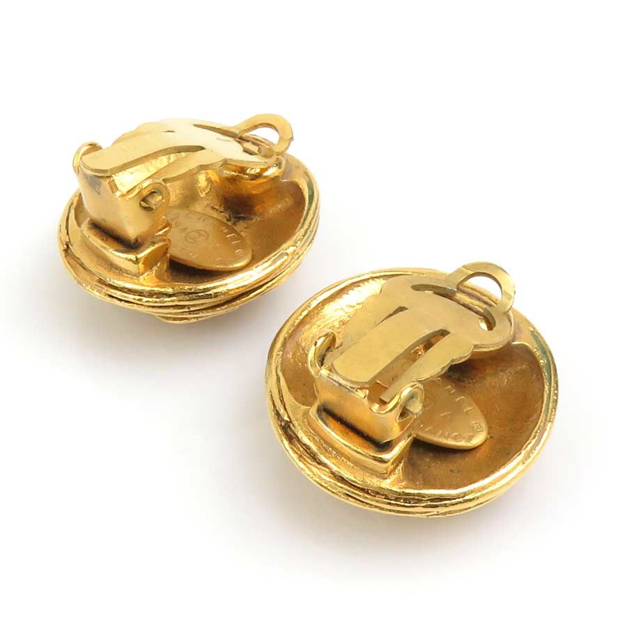 Chanel Earrings CC Logo — view 4