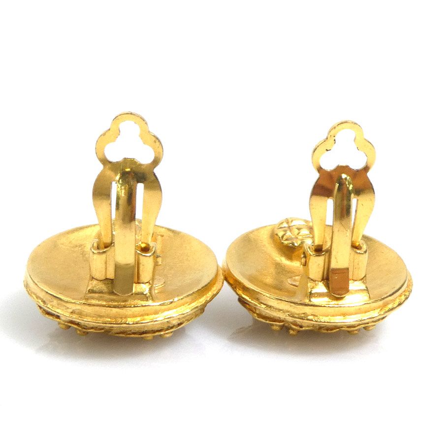 Chanel Earrings CC Logo — view 5