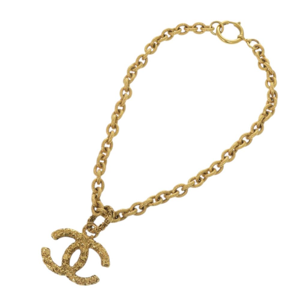 Chanel Lava CC Logo Metal Gold Necklace — view 3