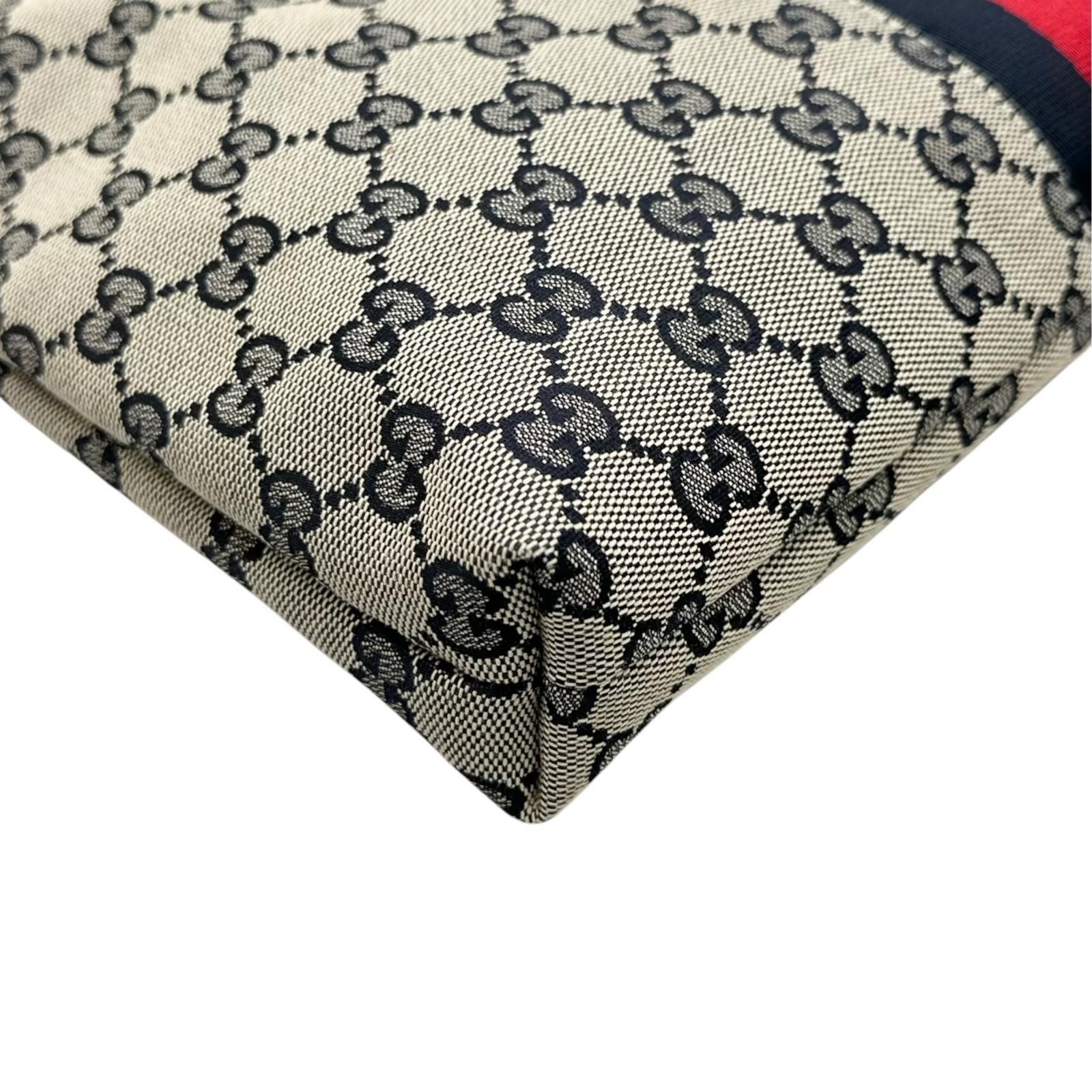 Gucci Sherry Line Shoulder Bag GG Canvas Beige — view 7
