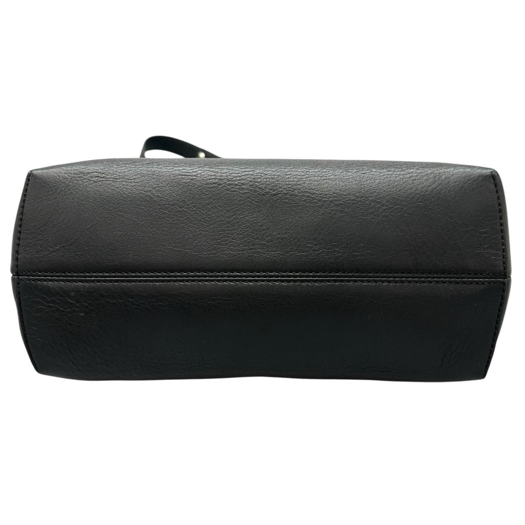 Fendi by the Way Medium Shoulder Bag Leather Black — view 4