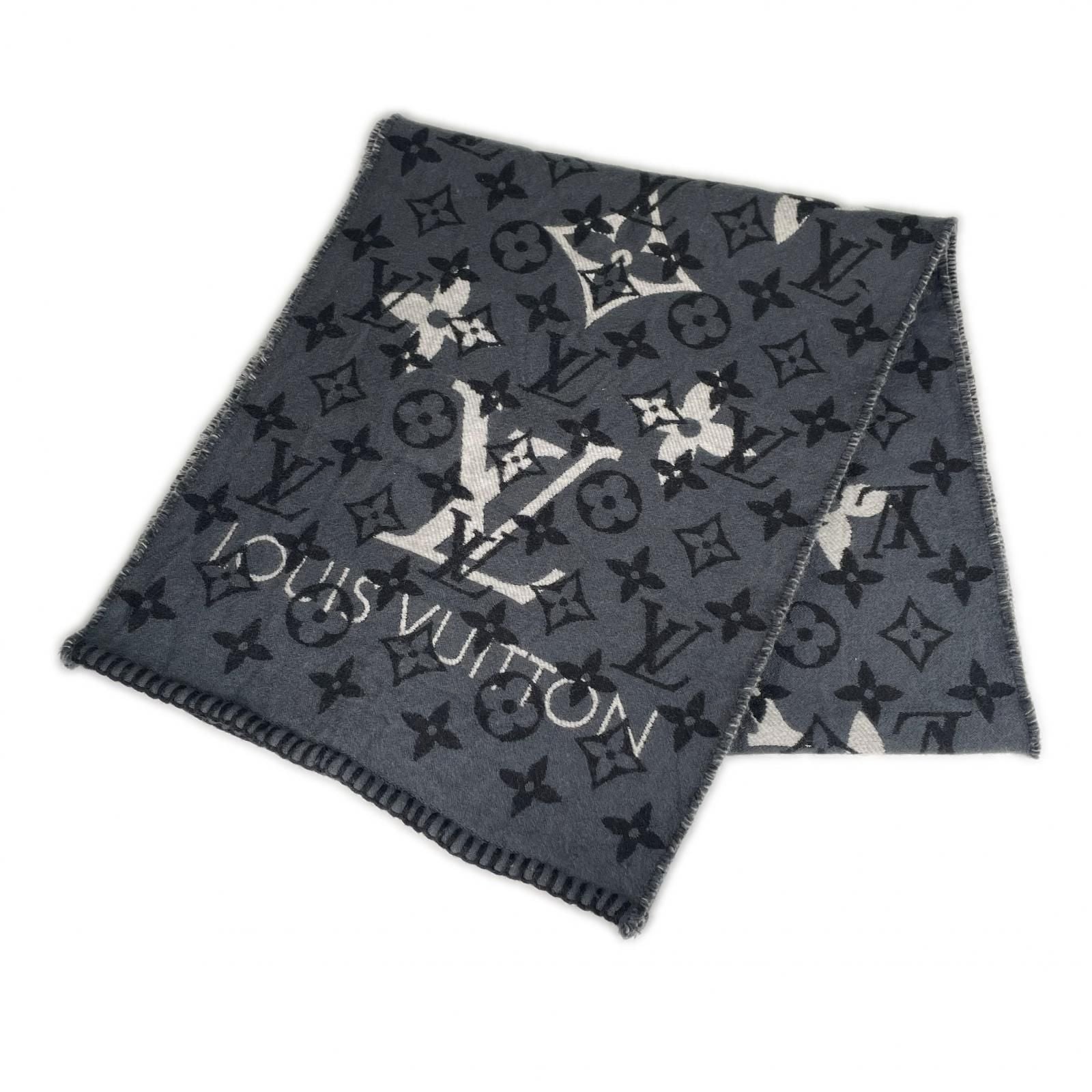 Louis Vuitton Echarpe All You Need AW Scarf Wool Silk Gray