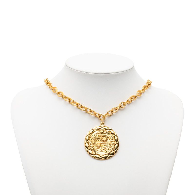 Chanel CC Logo Lion Motif Long Necklace Gold Plated — view 6